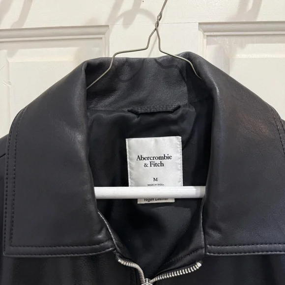 Abercrombie faux leather zip-up jeacket - Picture 4 of 8